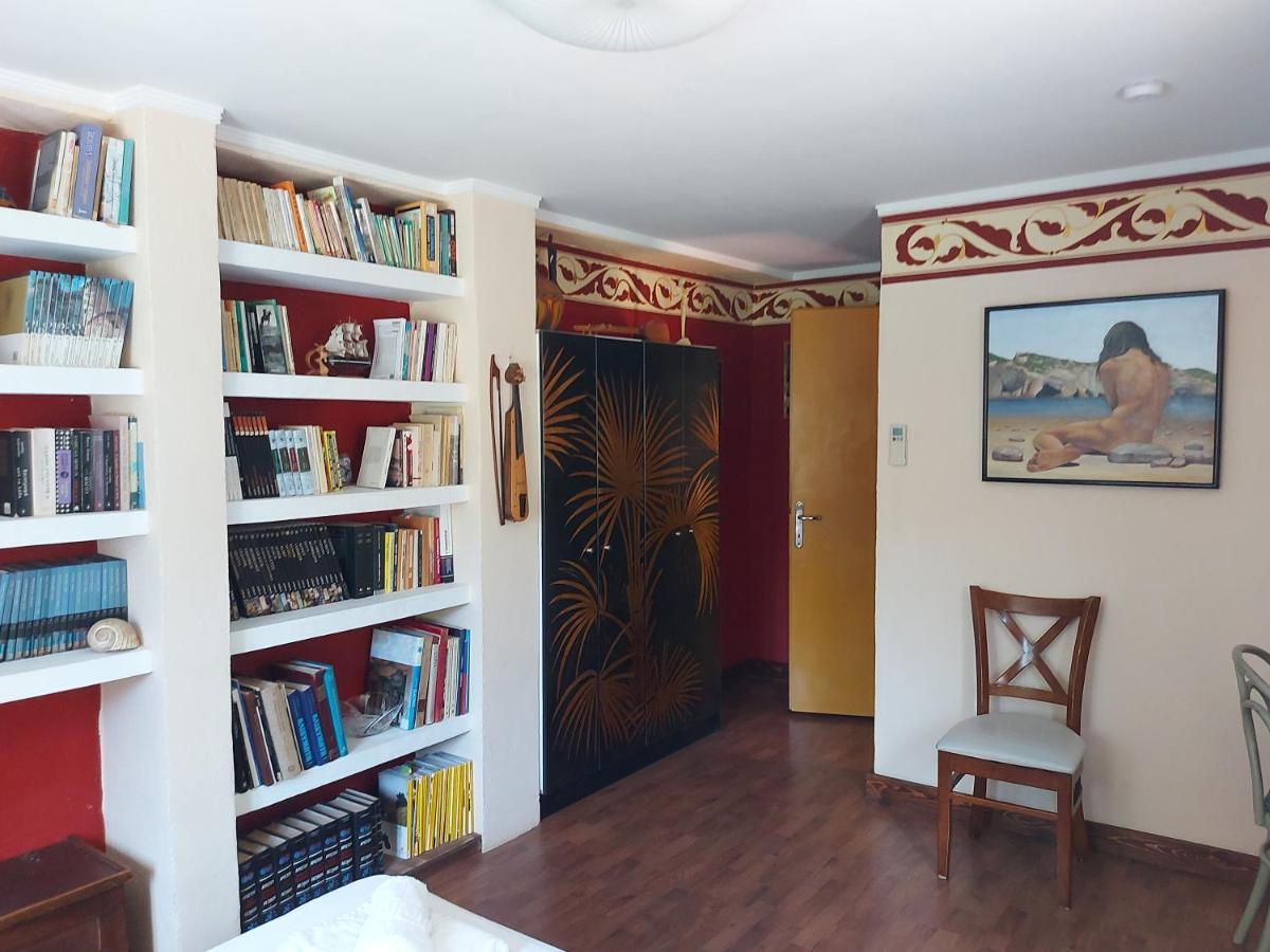 Varias Art House Kallirakhi Bagian luar foto