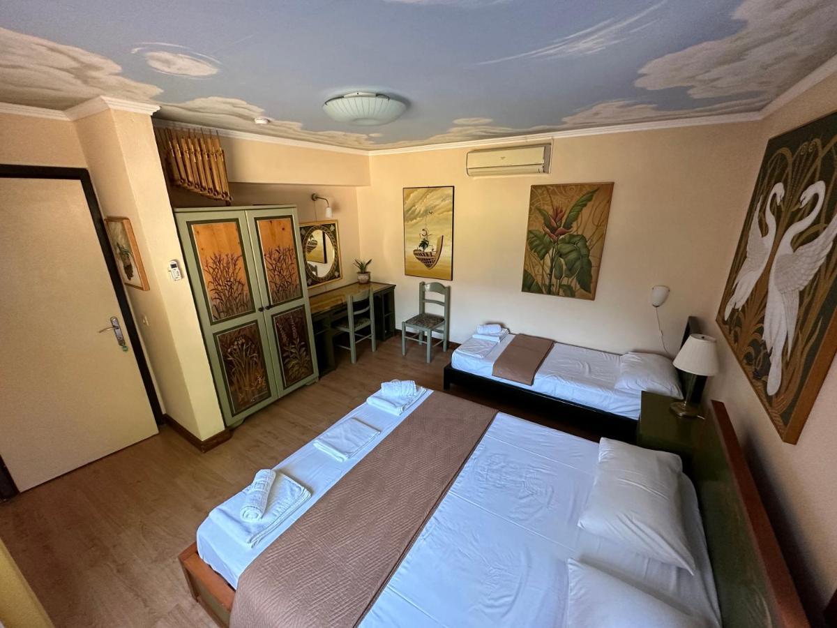 Varias Art House Kallirakhi Bagian luar foto